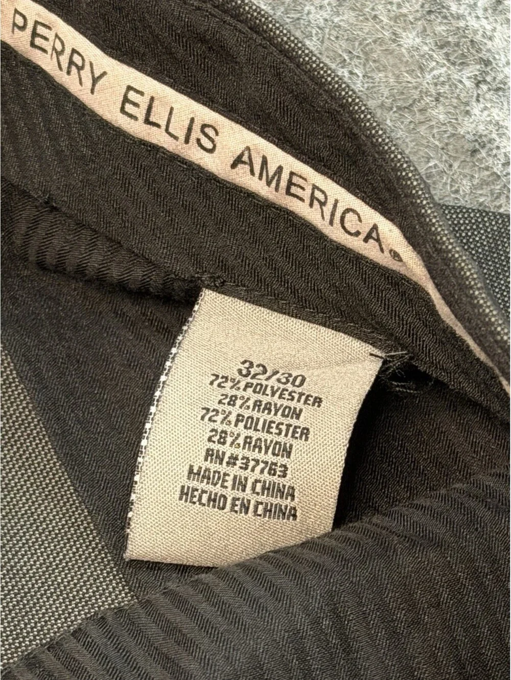 Perry Ellis America Mens Dress Pants Gray Pleated 32x30 Classic Fit